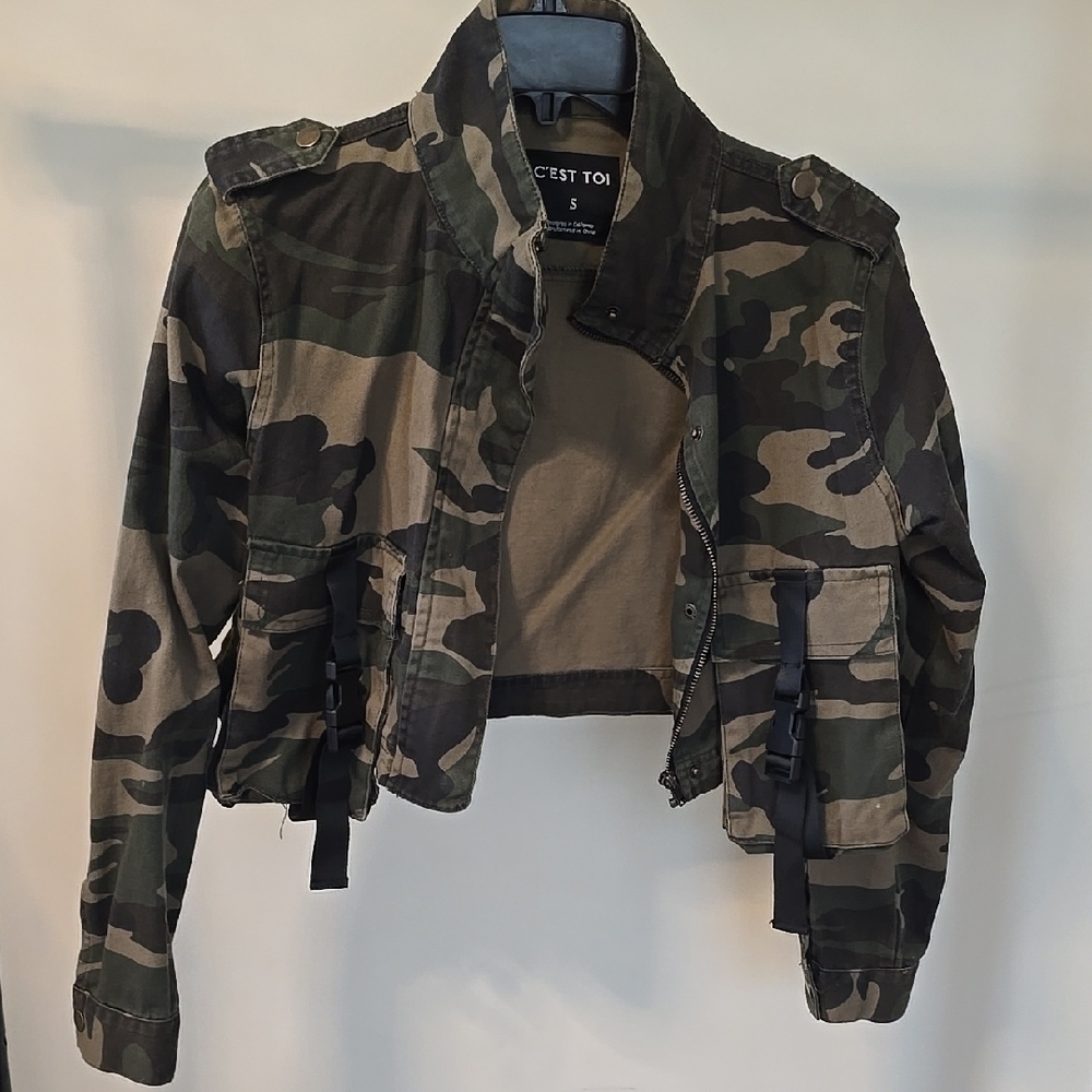 Camo Cropped Jacket
